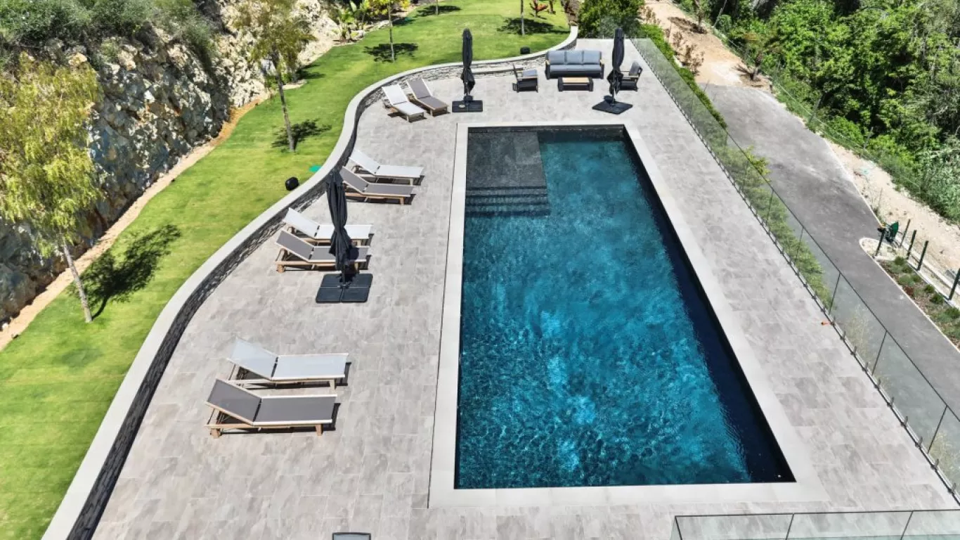 Villa Serangan | Monaco