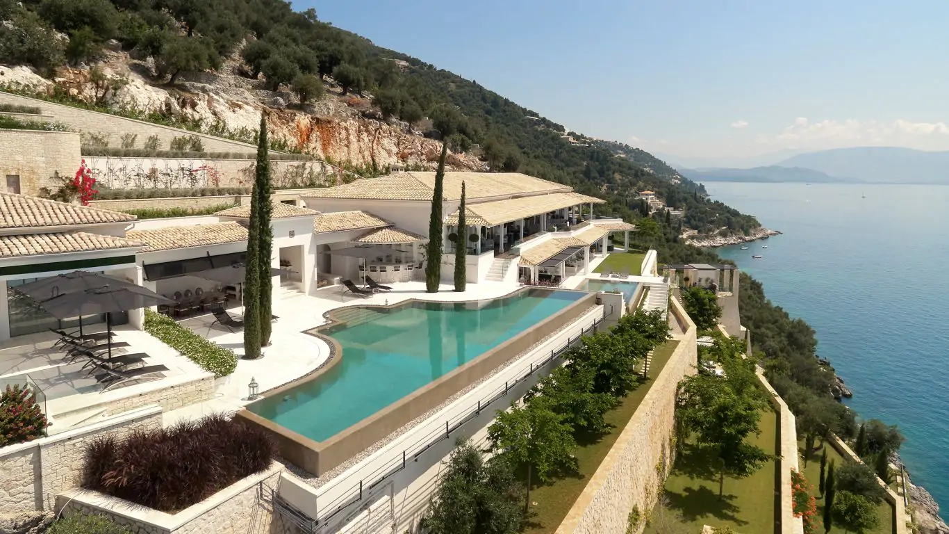 Ultima Corfu | Corfu