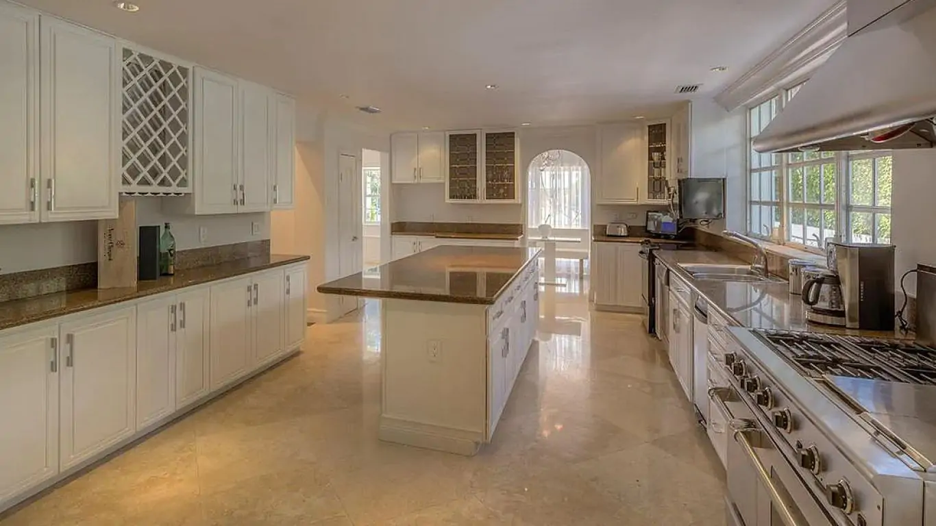 Villa Paulina | Miami