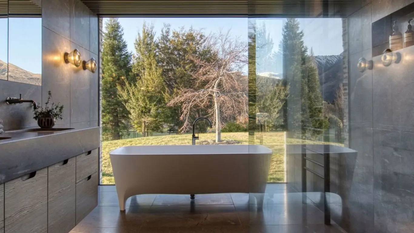 Artists Residence | New Zealand