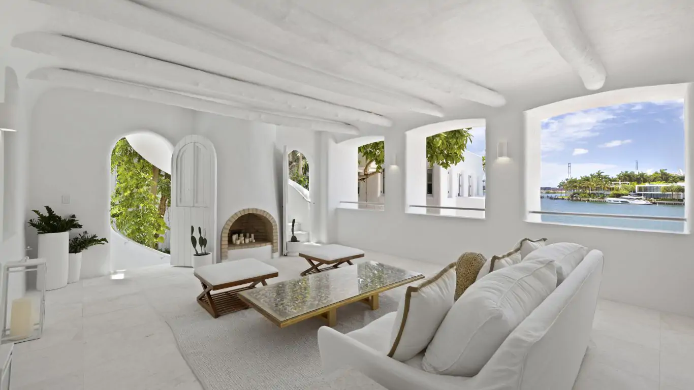 Villa Leah | Miami
