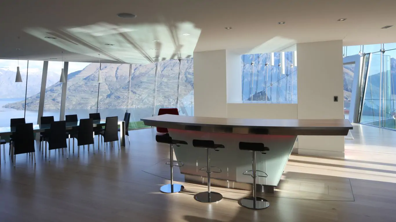 Jagged Edge House | New Zealand