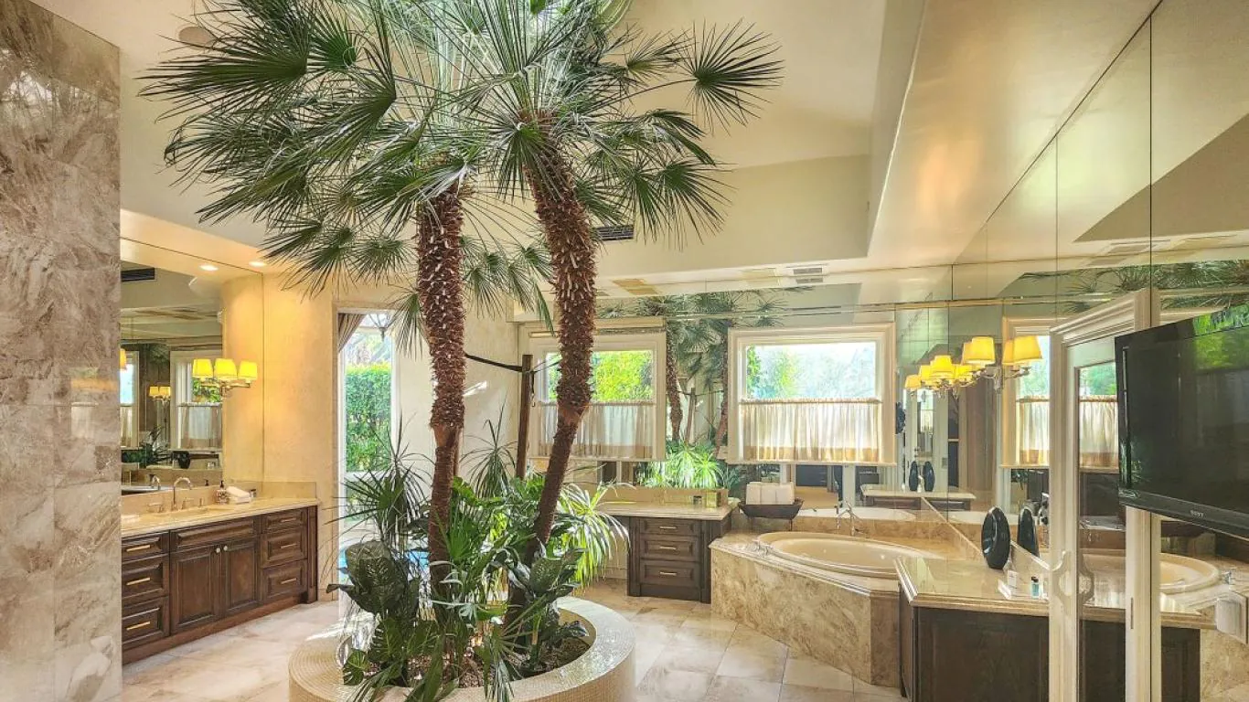Chateau Daniel | Palm Springs
