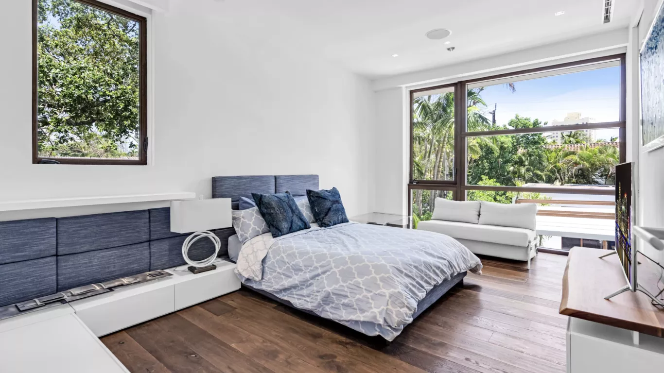Villa Astra | Miami