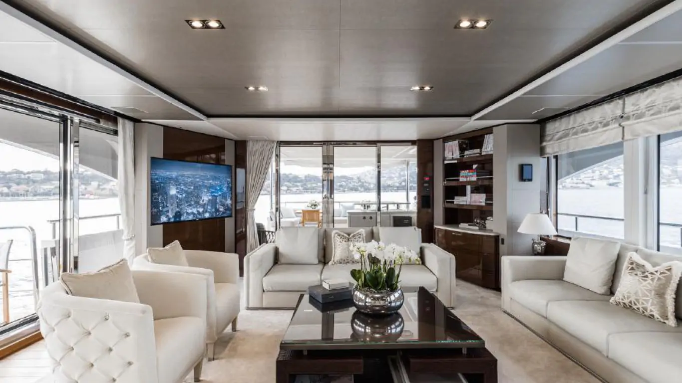 Yacht Riviera Living 115 | Yachts