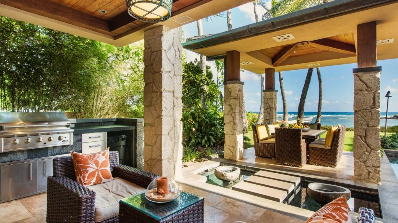 Banyan House | Oahu