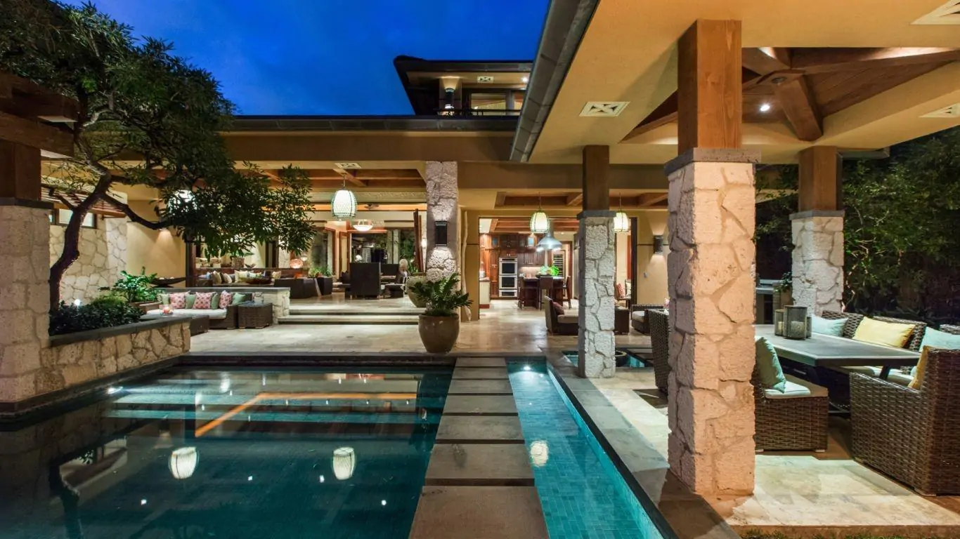 Banyan House | Oahu