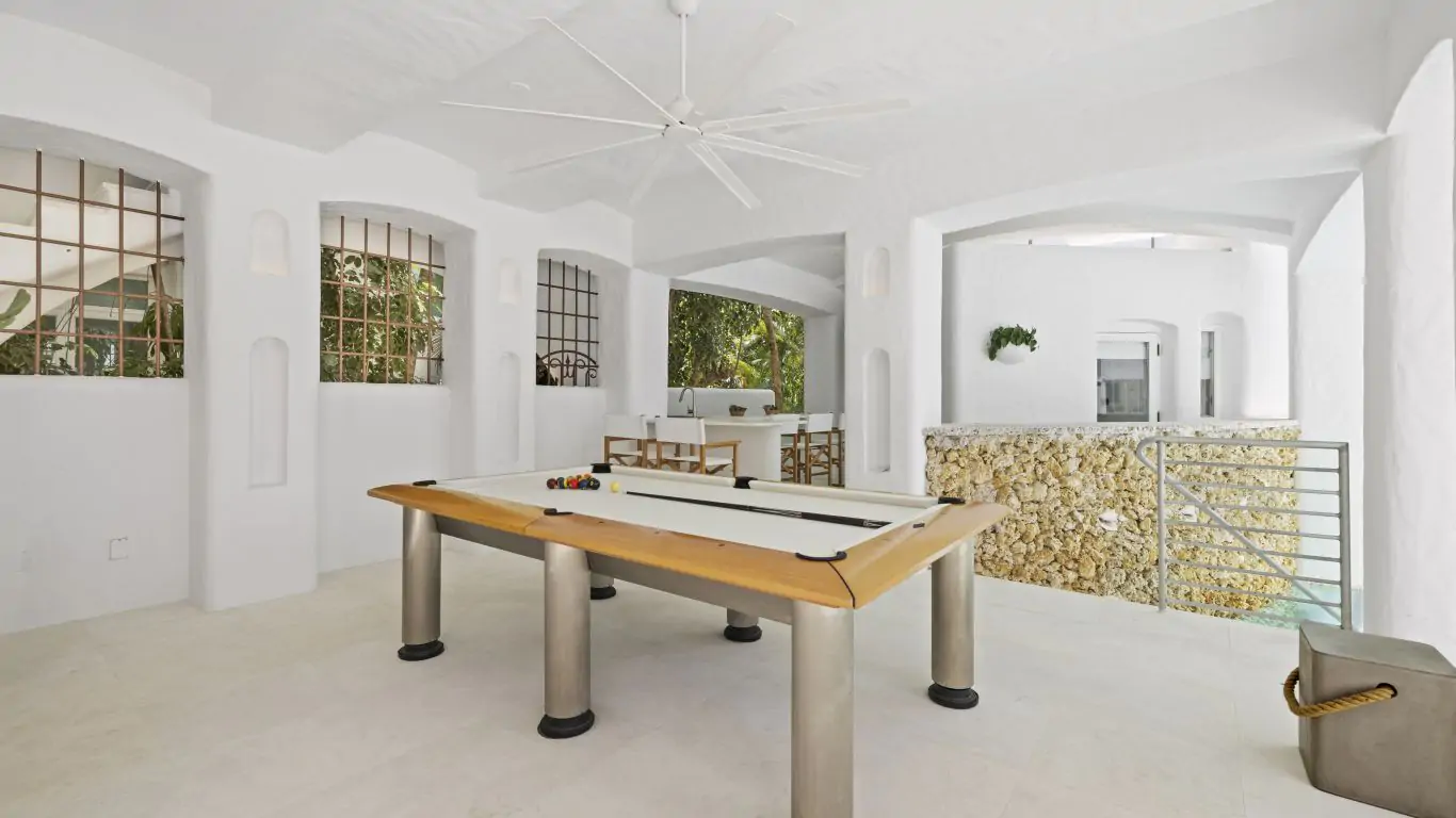 Villa Leah | Miami