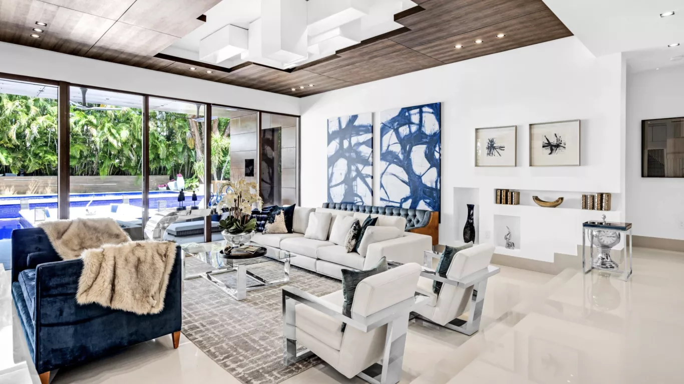 Villa Astra | Miami
