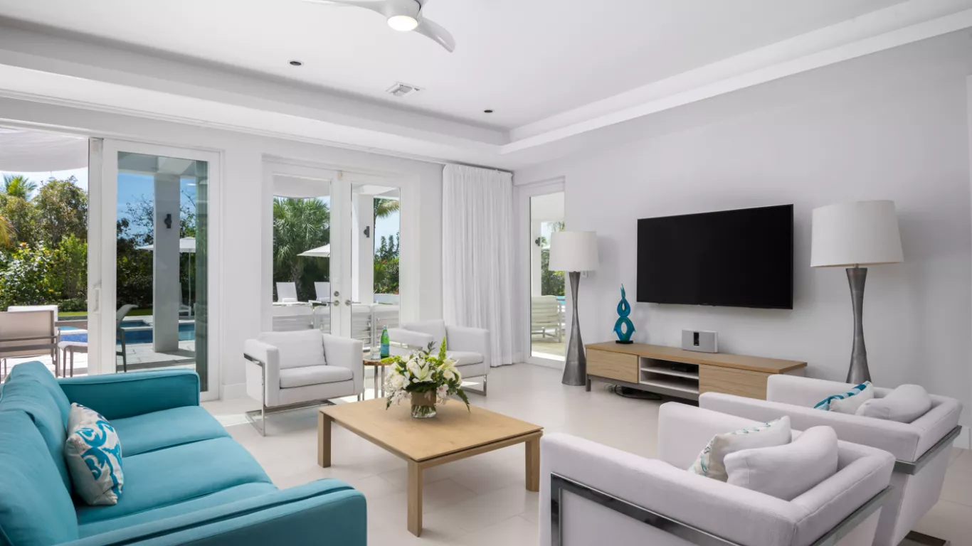 Turquoise Villa | Turks and Caicos