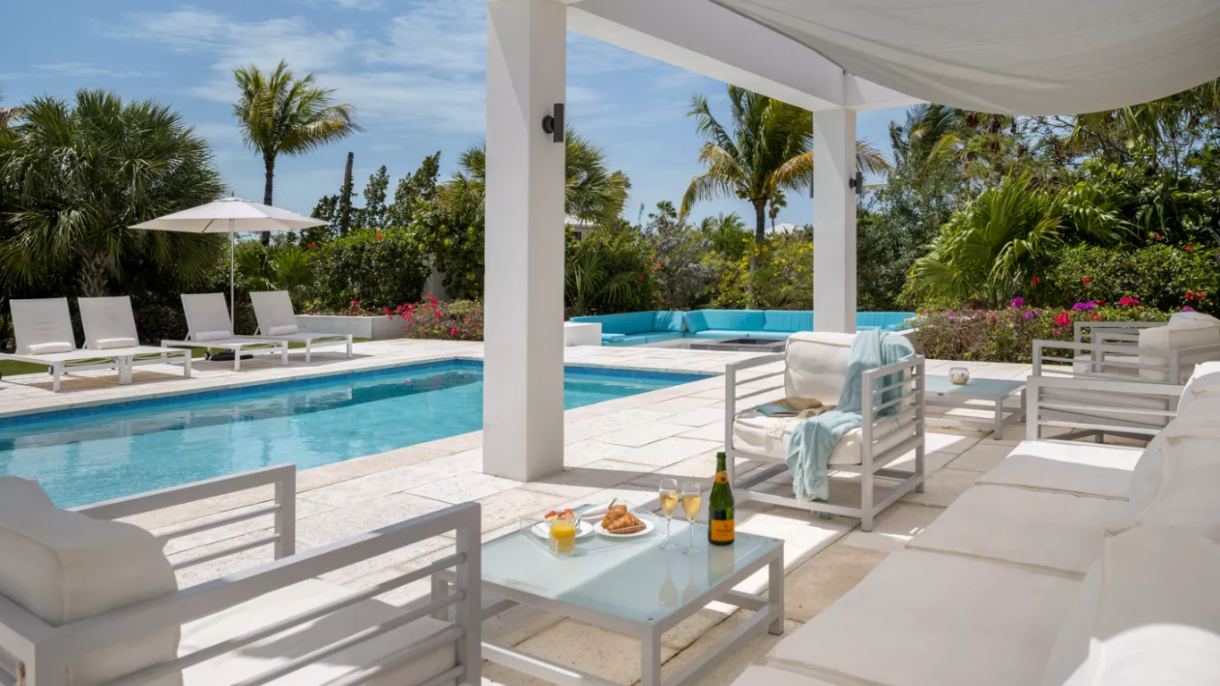 Turquoise Villa | Turks and Caicos
