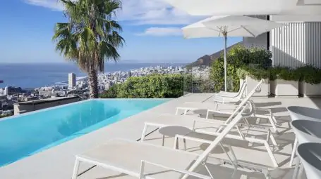 Villa Lily | Cape Town