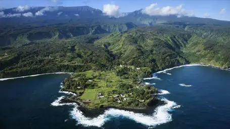 Maui Travel Guide