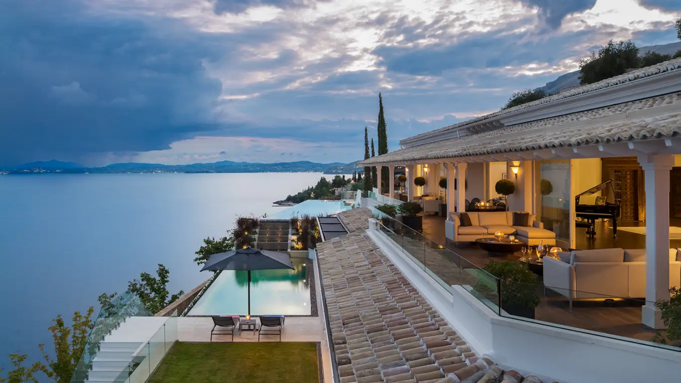 Ultima Corfu